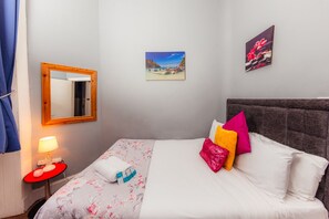 1 bedroom, in-room safe, desk, iron/ironing board