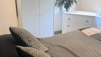 Studio | Free WiFi, bed sheets