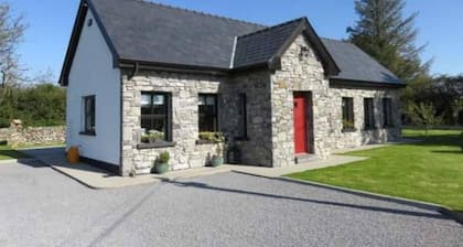 Beautiful Home Near Lough Corrib