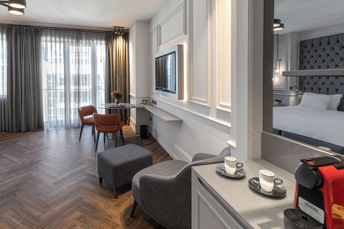 Phòng Superior | Minibar, két bảo mật tại phòng, phòng cách âm 