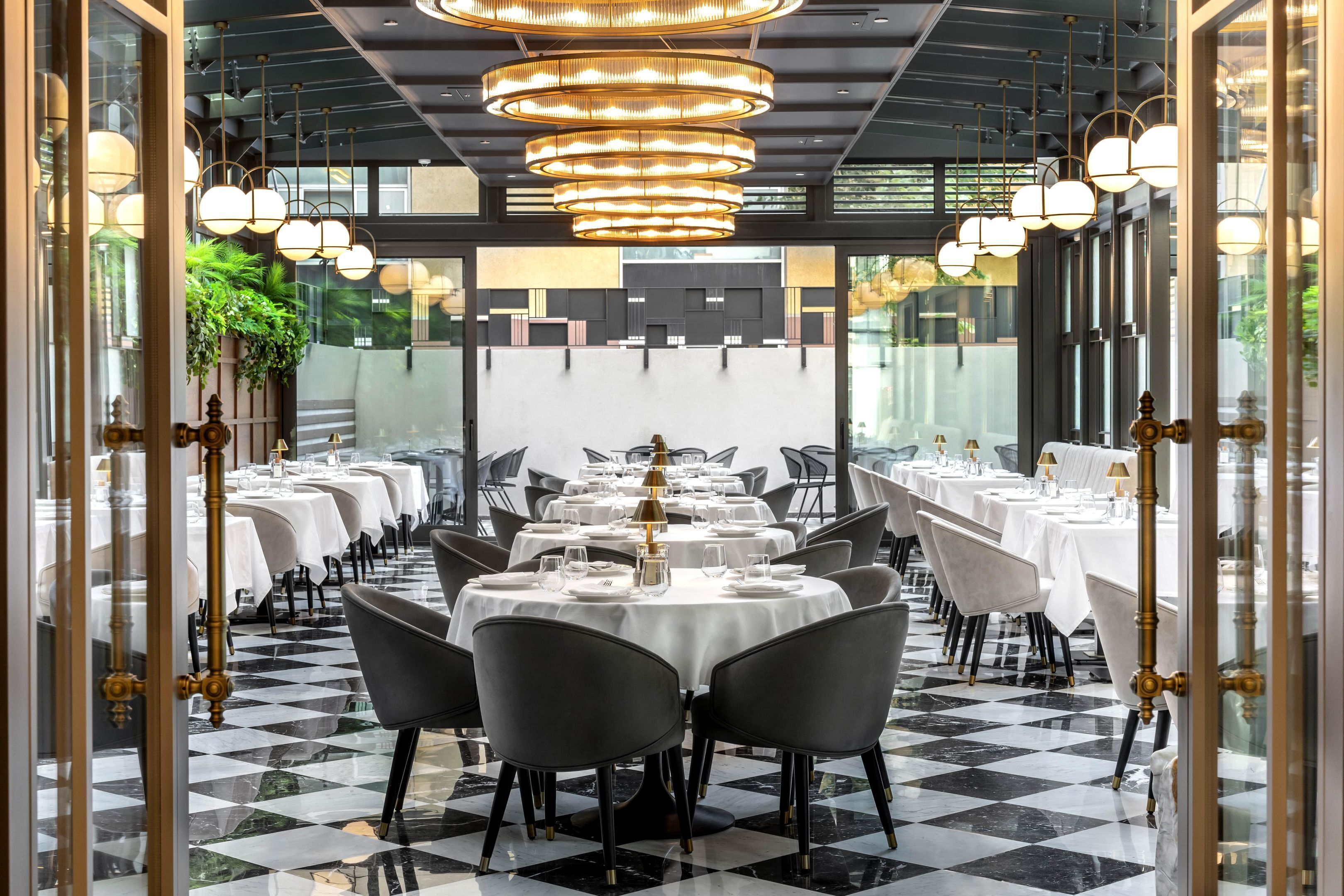 Banquet hall