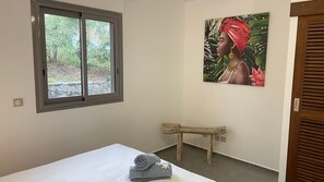 3 bedrooms, WiFi, bed sheets - Villa Thomarine – Private Pool and Water Cistern (SAINT MARTIN)