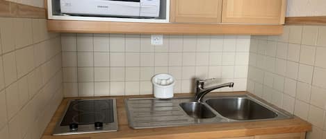 雪櫃、廚房用具/餐具/器皿