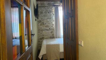 Economy Room | Free WiFi