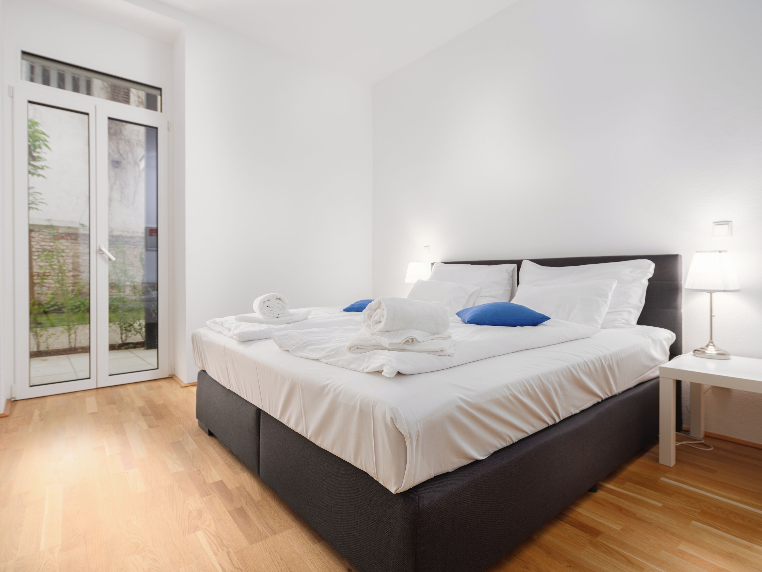 Standard Apartment | Soundproofing, iron/ironing board, free WiFi, bed sheets