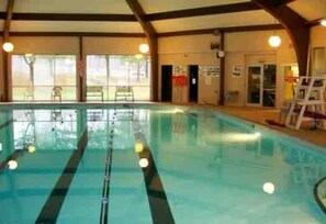 Piscine couverte, piscine chauffée