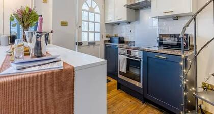 Romantic 1-bed House in Whitstable Real gem !