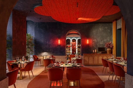Restaurant. Montebelo Vista Alegre Lisboa Chiado
