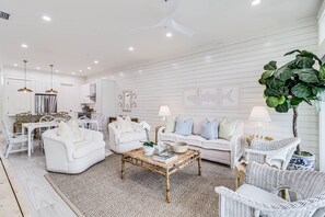 Smart TV, DVD player, books, video library - New, Pet-Friendly Condo@Cinnamon Shore North w/ Resort-Like Amenity Access! (Port Aransas)