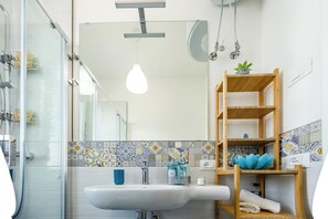 Apartment | Badezimmer