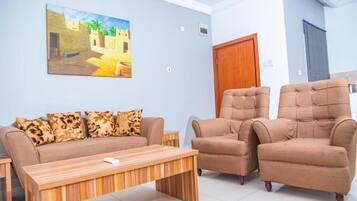 Executive Room | 1 bedroom, desk, laptop workspace, free WiFi