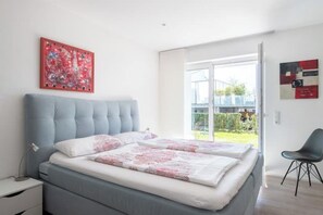 2 quartos, escrivaninha, Wi-Fi de cortesia, roupa de cama