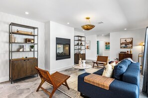 TV, fireplace, stereo