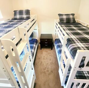 3 bedrooms, iron/ironing board, travel cot, free WiFi