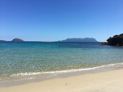 Beachfront Villa Sandy Cove Patio - Sardinia