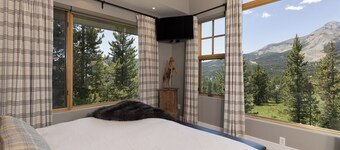 Big Sky Vacation Rentals: 36 Swift Bear Lodge