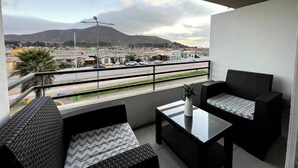Balcony - The Racoon Apartament (La Serena)