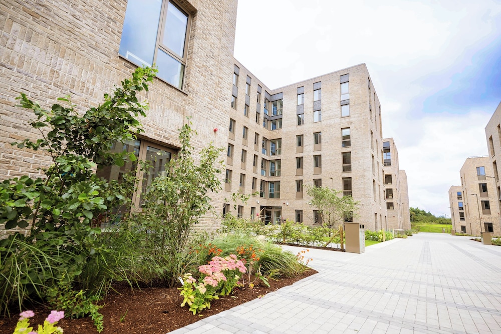 Dunlin Village image