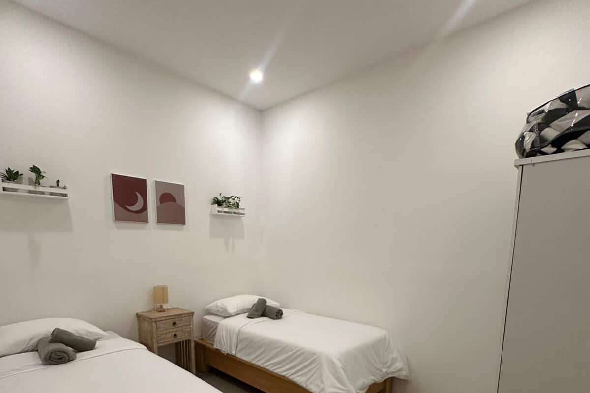 Family Villa | Free WiFi, bed sheets