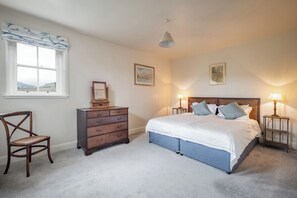 3 Schlafzimmer, individuell dekoriert, individuell eingerichtet