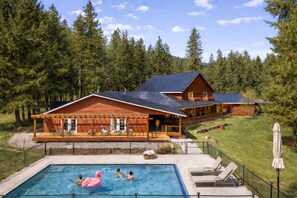 House, Multiple Bedrooms | Pool