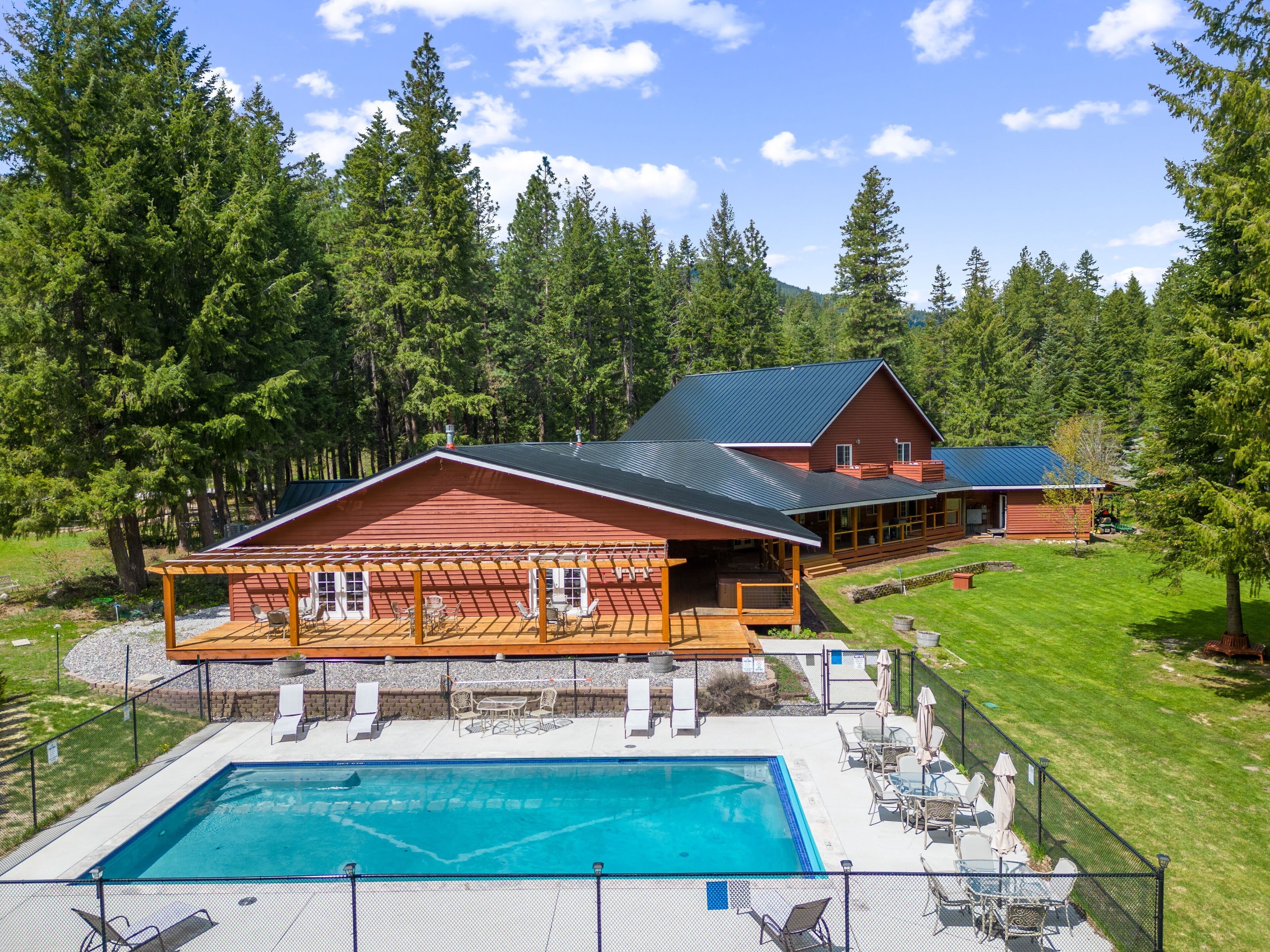 House, Multiple Bedrooms | Exterior