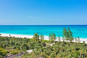House, 4 Bedrooms | Beach