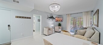Pura Vida 2 Bedroom Condo by RedAwning