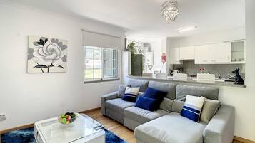 Apartment, Smoking | 2 bedrooms