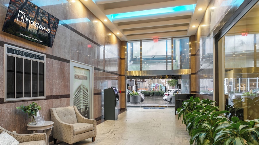Chic 4BR Condo in California Building