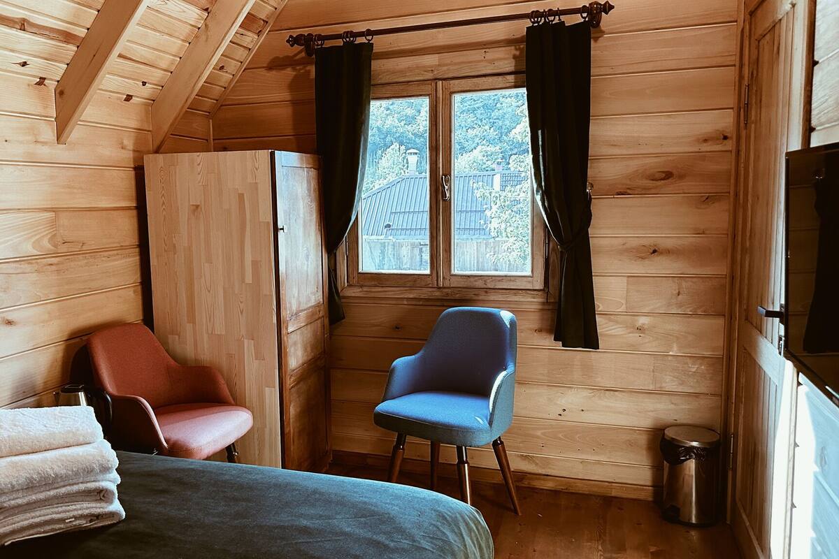 Basic-Chalet | 1 Schlafzimmer, schallisolierte Zimmer