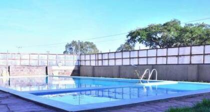 Essy's Cosy Furnished Apartment