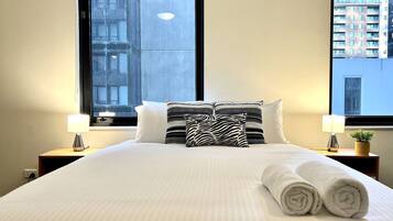 2 bedrooms, iron/ironing board, free WiFi, bed sheets