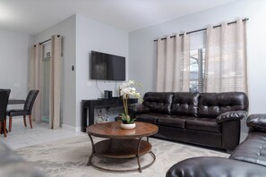 Living area - Kissimmee resort home with pool (Kissimmee)