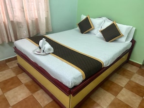 6 Schlafzimmer, WLAN, Bettwäsche