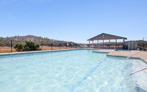 Beheizter Pool