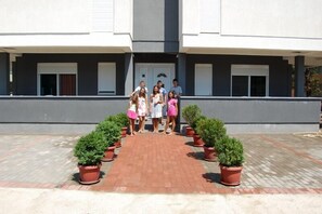 Exterior - Vila Elkom Apartment 2 (Ulcinj)