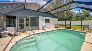Pool - The EBB TIDE-private pool + just mins to beach! (Palm Coast)