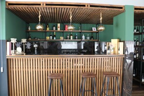 Bar (on property) - Duas Quintas Areal - Apartamento com 2 Quartos (Nespereira GMR)