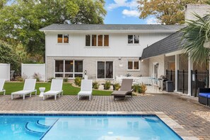 Outdoor pool, a heated pool - Block from Ocean, Private Heated Pool, Hot Tub, Pool Table, Ping Pong, Golf (North Myrtle Beach)