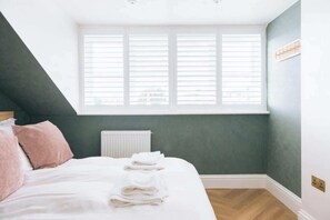 2 bedrooms, internet