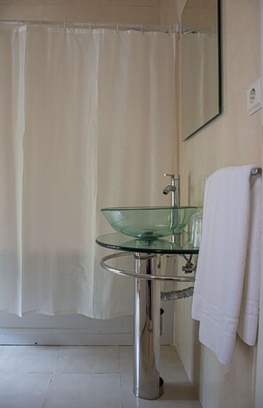 Comfort Room, City View | Bathroom - O'Porto Seven - Guest House (Porto)