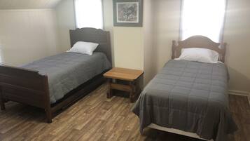 3 dormitorios, escritorio, tabla de planchar con plancha y wifi gratis