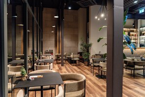 Bar (on property) - Hotel Lonca (Skofja Loka)