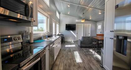 Eagle’s Grotto Riverside Retreat - 5 Acres on Llano River