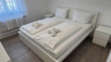 2 Schlafzimmer, Bügeleisen/Bügelbrett, WLAN, Bettwäsche