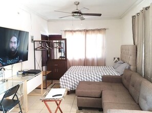 1 chambre, Wi-Fi, draps fournis