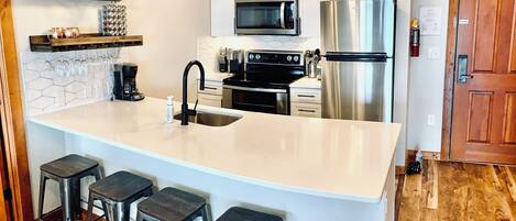 Fridge, microwave, oven, dishwasher