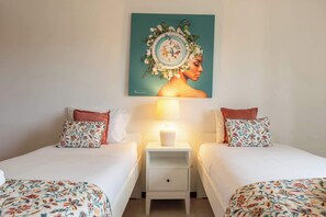 2 Schlafzimmer, Bügeleisen/Bügelbrett, Reisekinderbett, WLAN