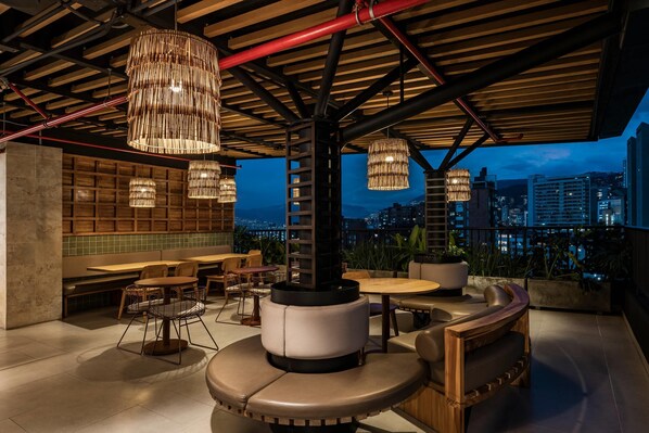 Dining - Faranda Collection Medellin, a Member of Radisson Individuals (Medellín)